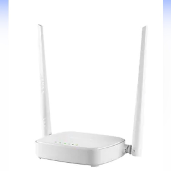 Tenda Wireless N300 Easy Setup Router - Picture 2 of 8